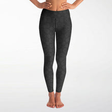 Load image into Gallery viewer, Specie Operis Nomen (Black & White) Yoga Leggings