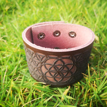 Load image into Gallery viewer, Seed Of Life Leather Bracelet
