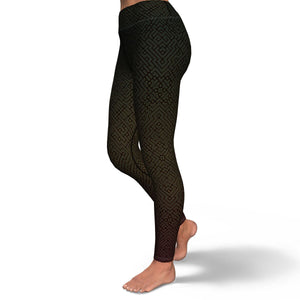 Alien Maze (Subtle Rasta) Yoga Leggings