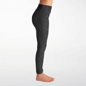 Specie Operis Nomen (Black & White) Yoga Leggings